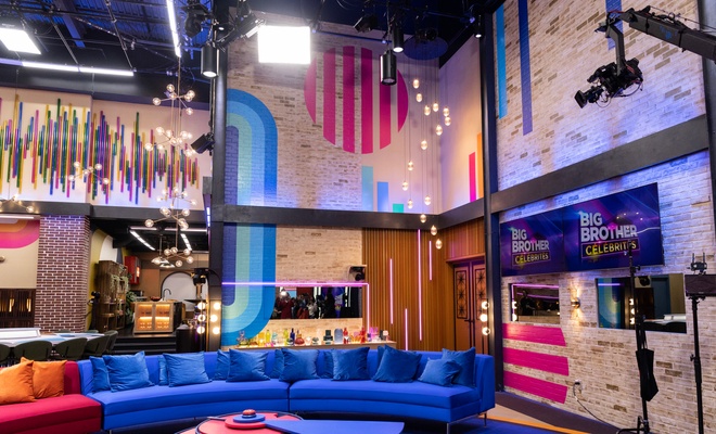 Image de l'article Cet item dans le décor de «Big Brother Célébrités» a une signification symbolique : Voici pourquoi